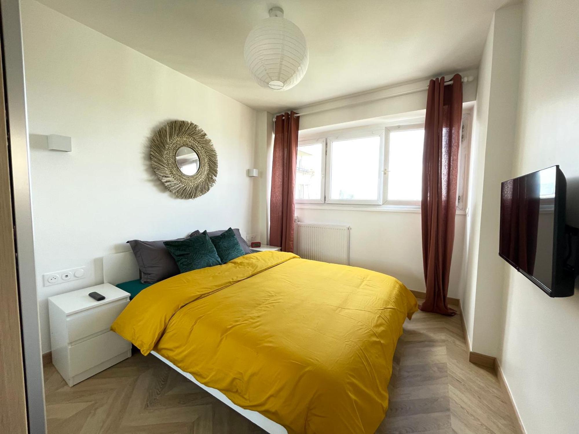 Paris Pantin Magnifique Appartement 4 Pieces De 108M2 Avec 2 Parking Interieur - Tres Cosy Pour 1 A 12 Personnes - Entierement Refait A Neuf Entire Apartment Luxurious And Warm - Pantin Paris 19 Eme Free Wifi Gratuit Exterior photo